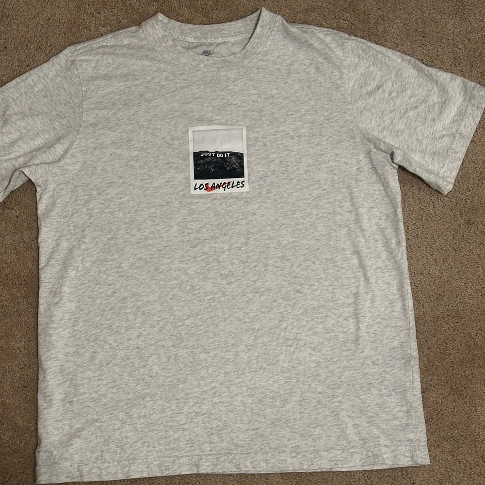 Nike Just Do It Heather Gray Los Angeles Tee - S